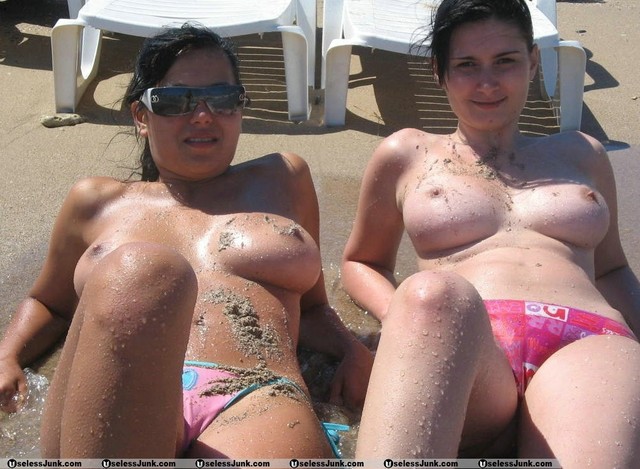 amateur topless beach photos amateur beach topless pair swagster