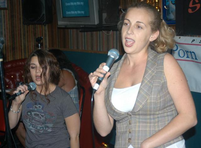 foto porn porn star wikipedia commons karaoke girls civilian