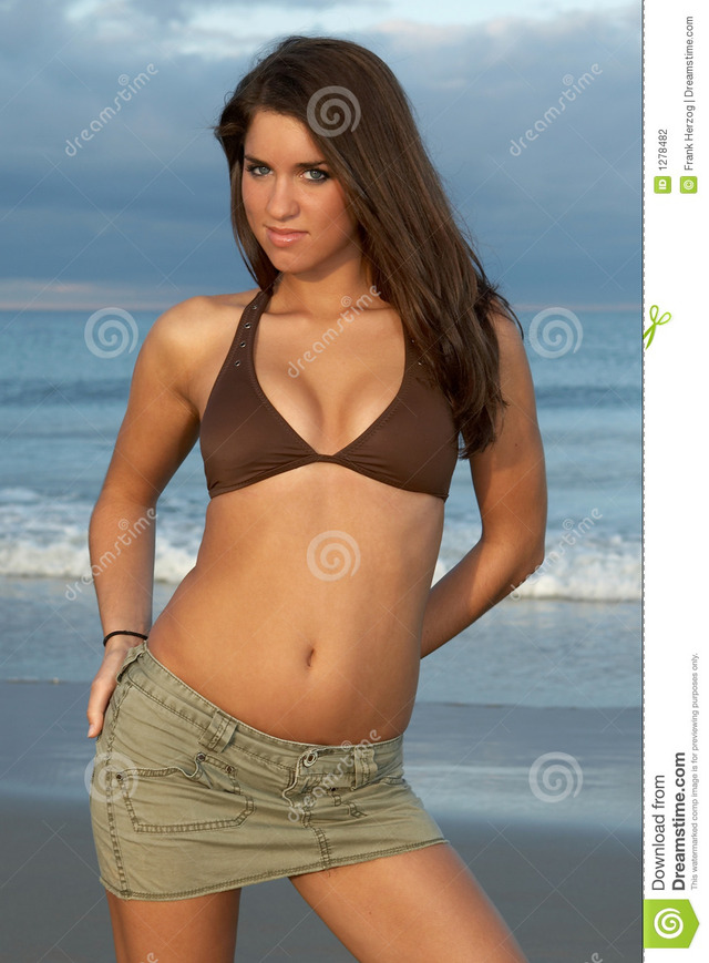 brunette woman pics young back woman brunette bikini brown stock hands photography pockets