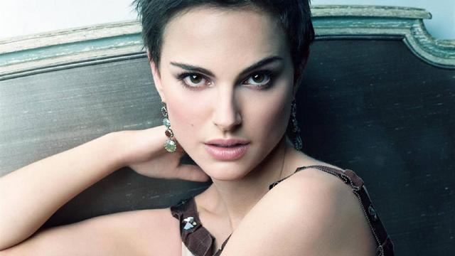 brunette woman pics girl beautiful woman brunette cute actress faces wallpaper natalie portman