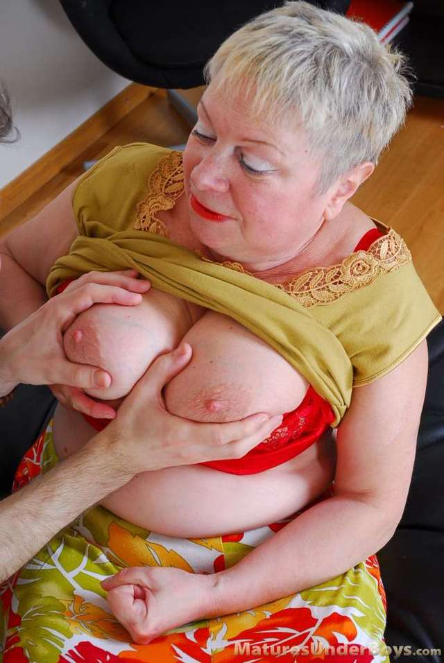 fat granny pics pictures granny fucked fat boys under matures