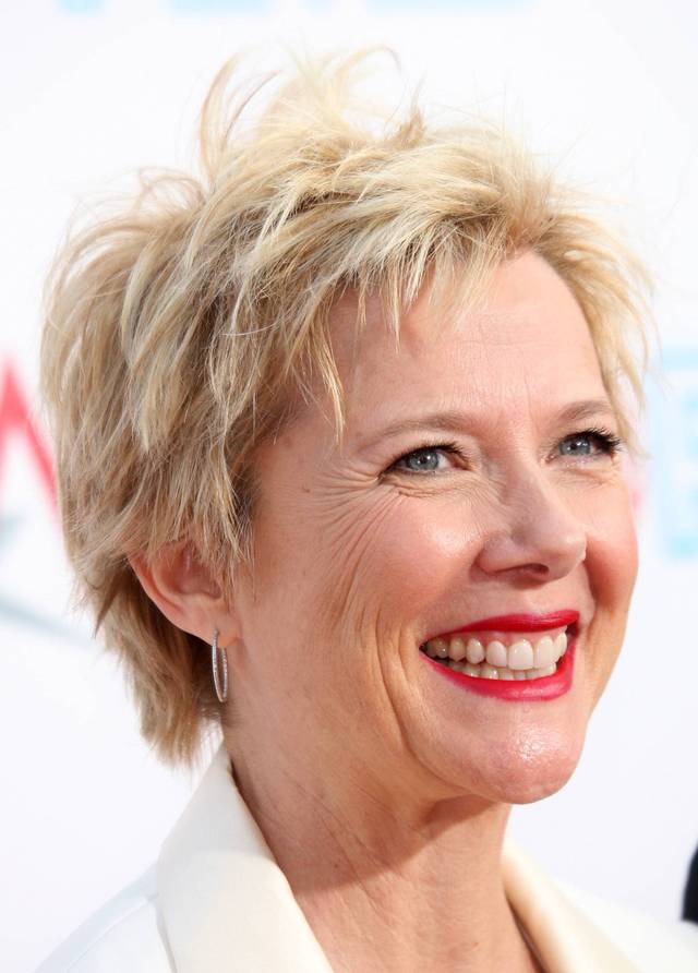 mature women pics category short hairstyles annette bening