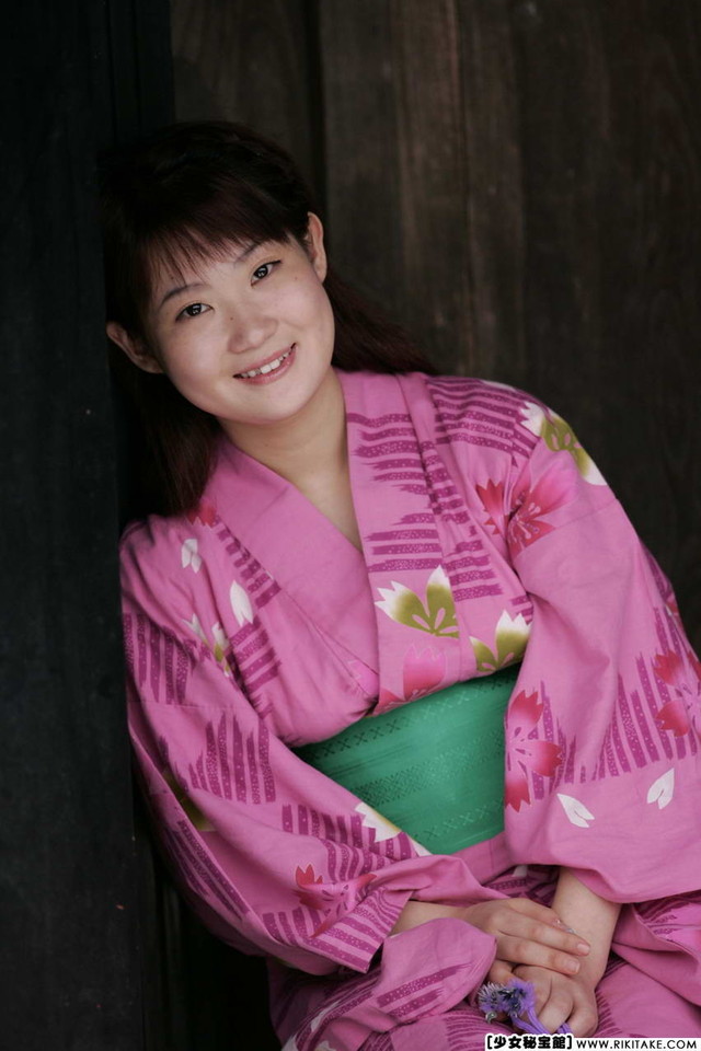 shaved pink pussy pictures porn photo shaved pussy asian japan pink yukata