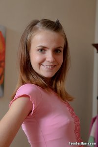 teen porn galleries porn pass this hot teen doesnt spare cockhungry holes