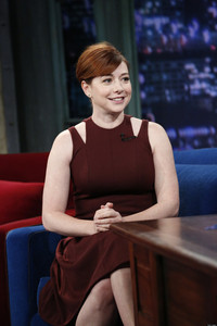 lesbian pictures gen alyson hannigan lesbian buffy facebook role