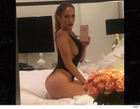 nice booty shots jlo booty twitter photo ass bed