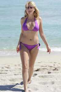 pictures sexy nude user node original jewel violet columbian bikini person photo hottest photos celeb stalker