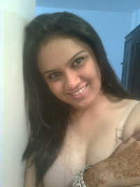 sexy pussy pics indian nude desi girl exposing boobs