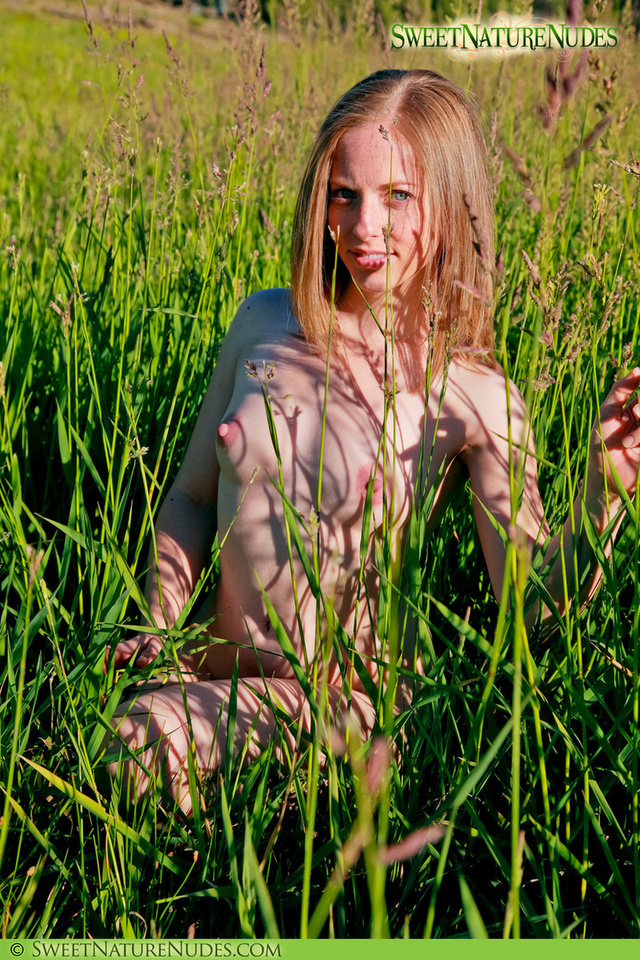hot nudes women photos hot galleries pic erotic gthumb alyse