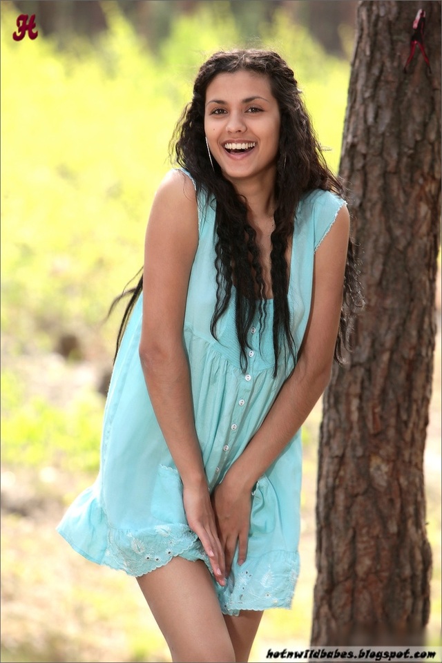 mini skirt sexy pics beautiful hot pussy nude skirt boobs blogspot strip bhabhi desi nipple outdoor mini classy miniskirt striping babita hotnwildbabes