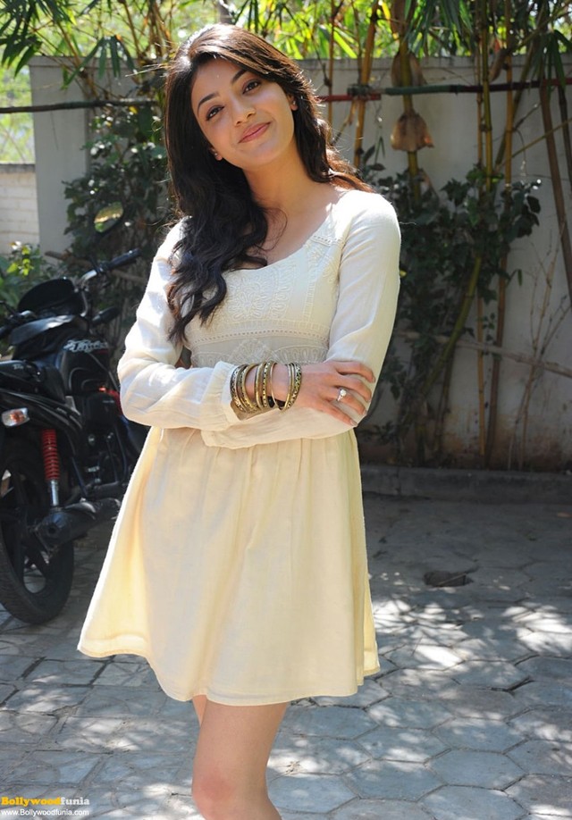 short skirt sexy pics hot stills skirt short mini creamy kajal agarwal cremy bollywoodfunia