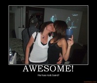 hot lesbians pics awesome lesbians rock band hot girls kissing demotivational poster motivational posters green day